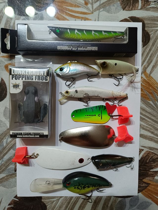 Lote señuelos pesca lucio blackbass