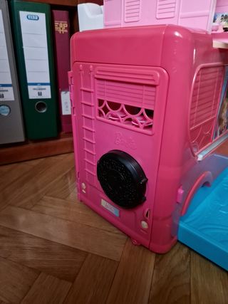 Caravana Barbie - Autocaravana Rosa
