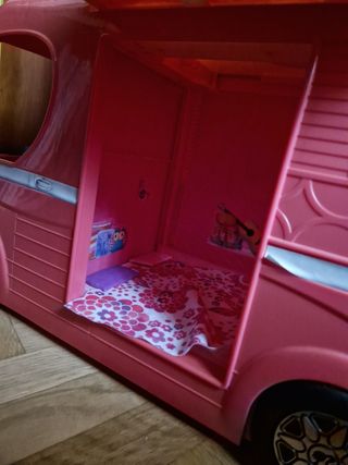 Caravana Barbie - Autocaravana Rosa