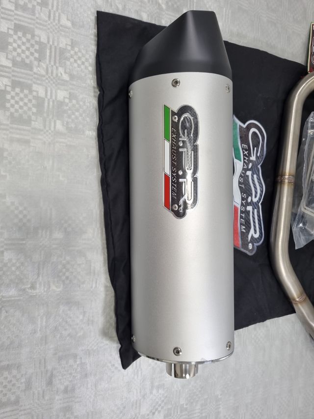 Escape GPR Yamaha Majesty 125 nuevo homologado