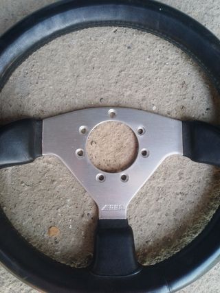 Volante O.B.A de cuero italiano