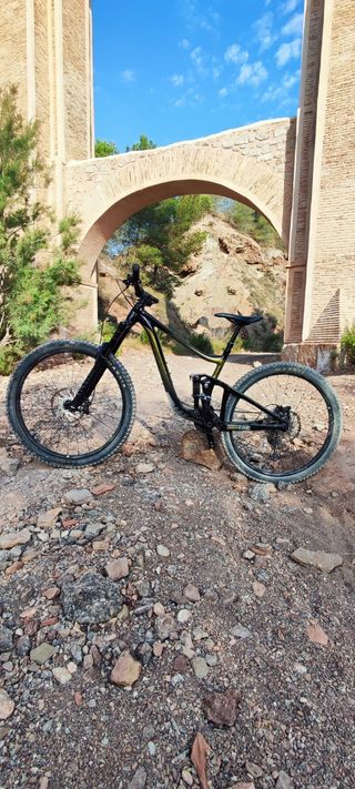 Giant Reign 29 2021

