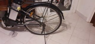 Bicicletta elettrica 7 marce con acceleratore