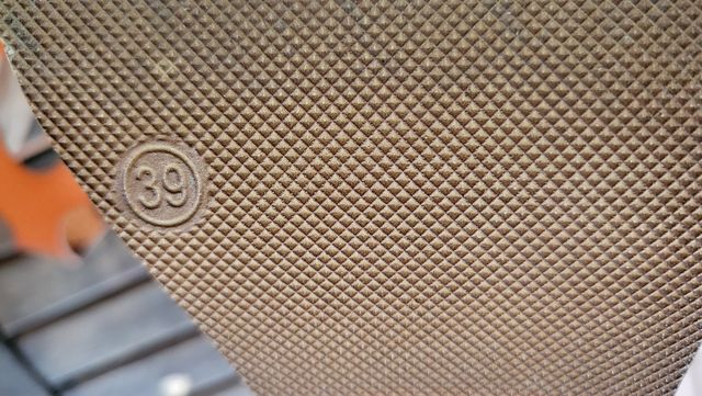 Sandalias Piel Marrón - Tacón