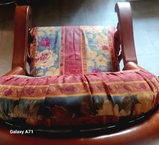 Sillón clásico madera - multicolor