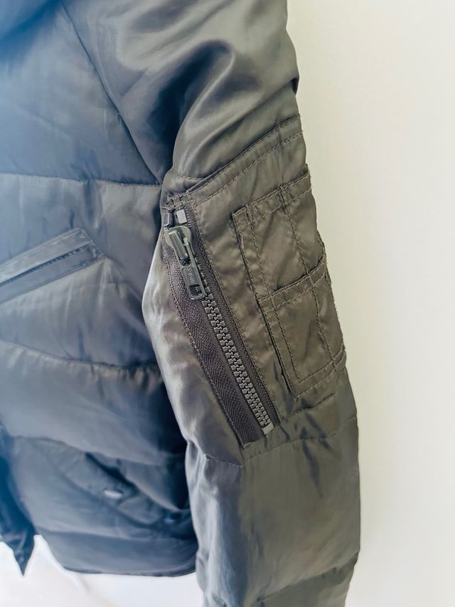 Plumifero Benetton verde oliva mujer