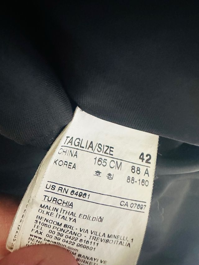 Plumifero Benetton verde oliva mujer