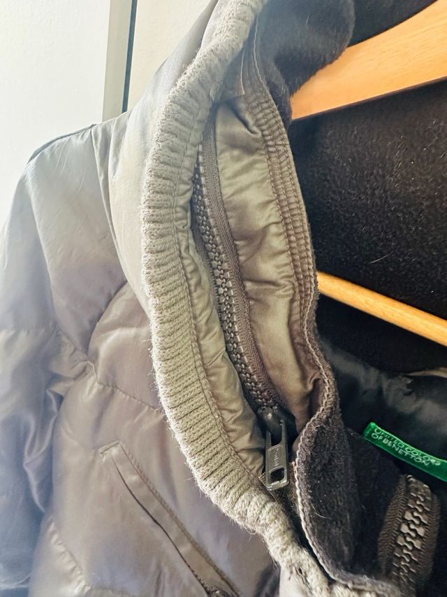 Plumifero Benetton verde oliva mujer