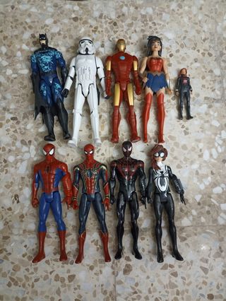 8 Muñecos Marvel y Star wars