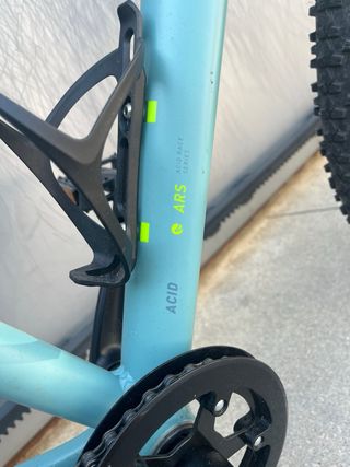 Bicicleta CUBE 24" Niño/a