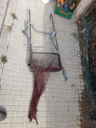 Rastrillo artesanal para pesca