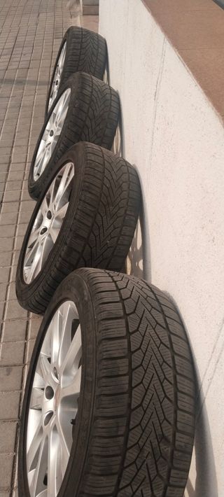 Llantas 225/50R17 98H - 4 Ruedas