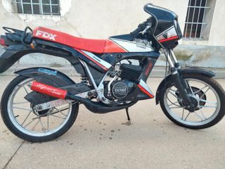 Ciclomotor Derbi FDX y Vespino ALX