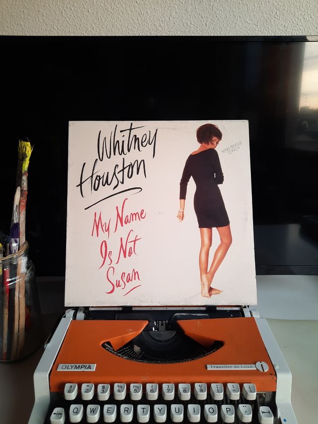 Maxisingle WHITNEY HOUSTON - My name is not Susan