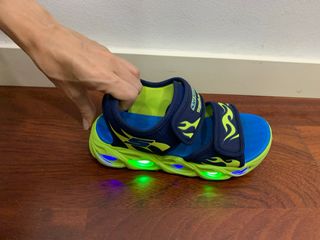 Sandalias Skechers con luces - Niño
