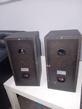 Altavoces Sony SS-H2000 3 vías. 18.5x36x20.5cms