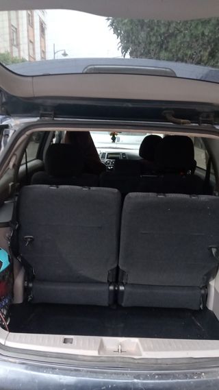 Mitsubishi Grandis 2007