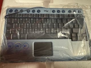 Intel Dot Station - PC azul