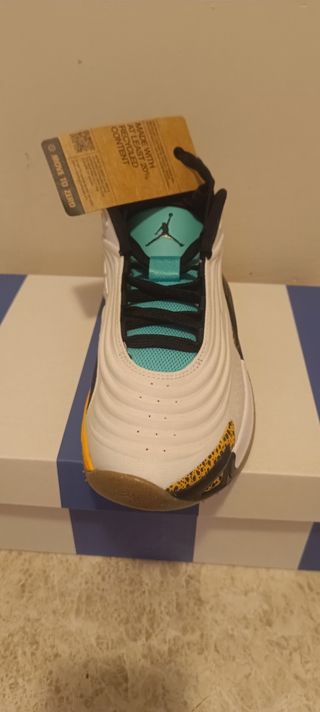 Zapatillas Jordan Luka 3 - Blancas y Turquesas