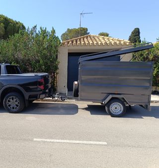 Alquiler Remolque cerrado metálico 60€ día