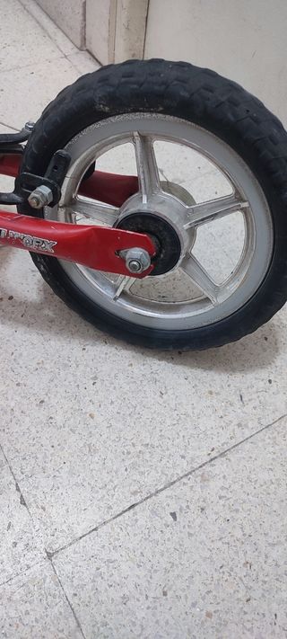 Patinete infantil WheelTock rojo