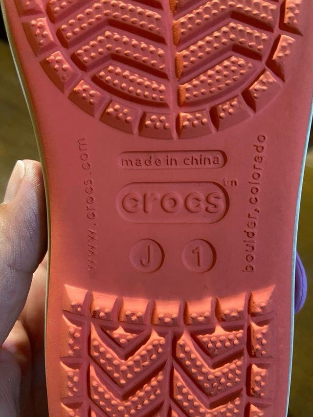 Sandalias Crocs niña talla 32-33