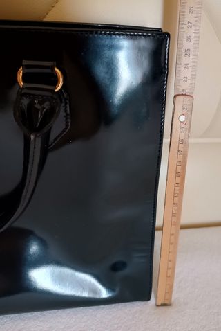 Furla - Borsa nera in vernice nera