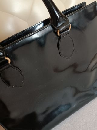 Furla - Borsa nera in vernice nera