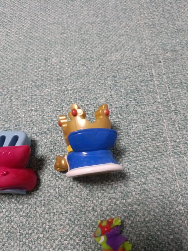 2 SuperThings: Chef & Rey