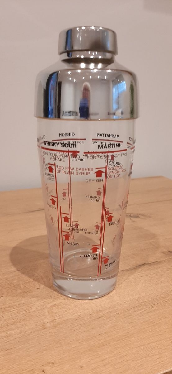 Coctelera vintage años 90.