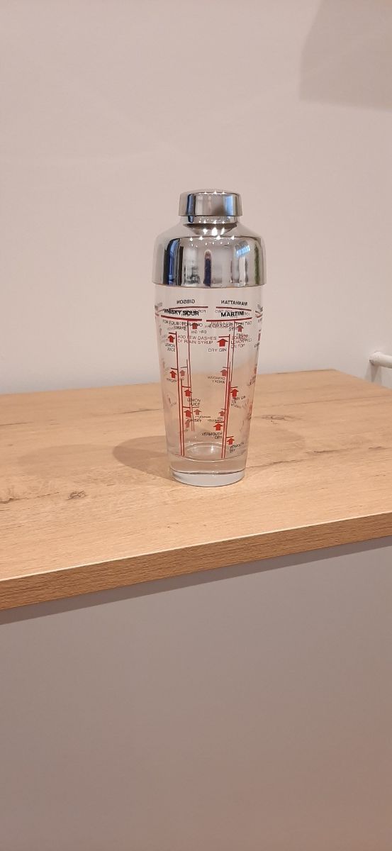 Coctelera vintage años 90.