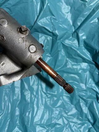 Caja dirección Seat 600