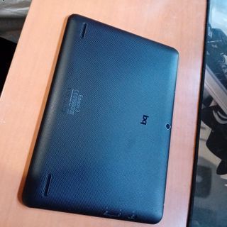 BQ Edison 3 - Tablet negra (pantalla dañada)