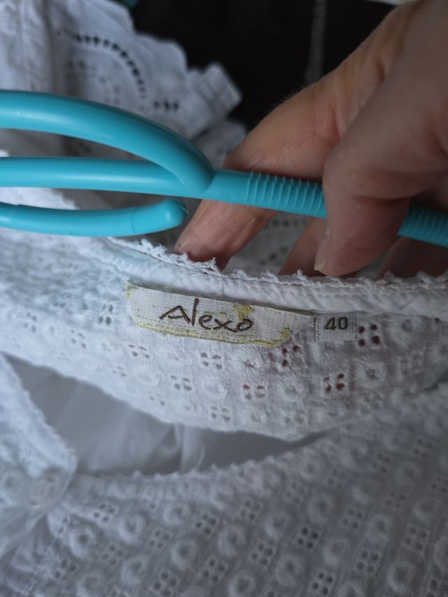 Blusa blanca estilo ibicenco