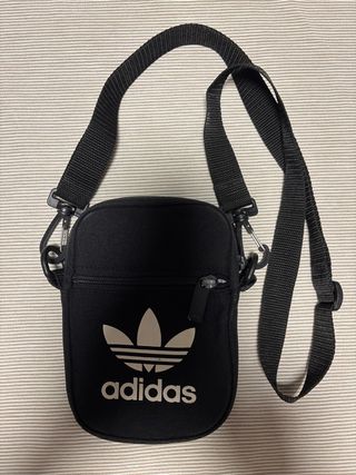 Bolsito Adidas negro
