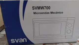 Microondas Svan SVMW700 - 700W
