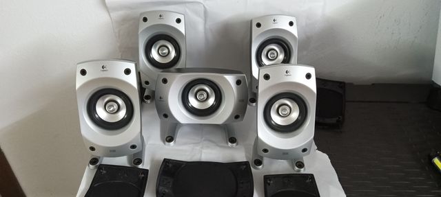 Altavoces Logitech Z5500 5.1