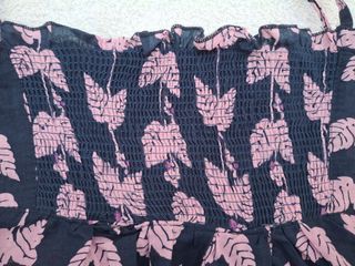 Blusa T S. Sin usar. Medidas en descripción