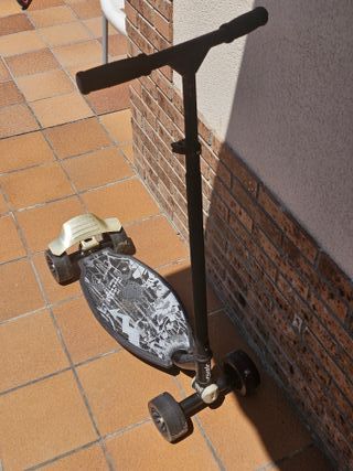 Patinete 4 ruedas adulto