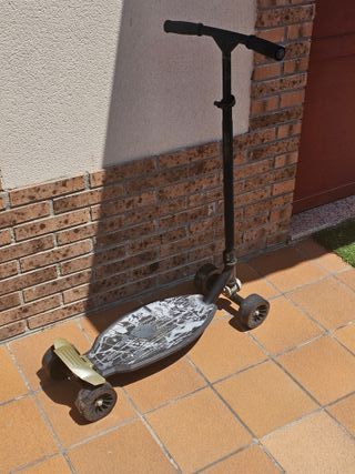 Patinete 4 ruedas adulto