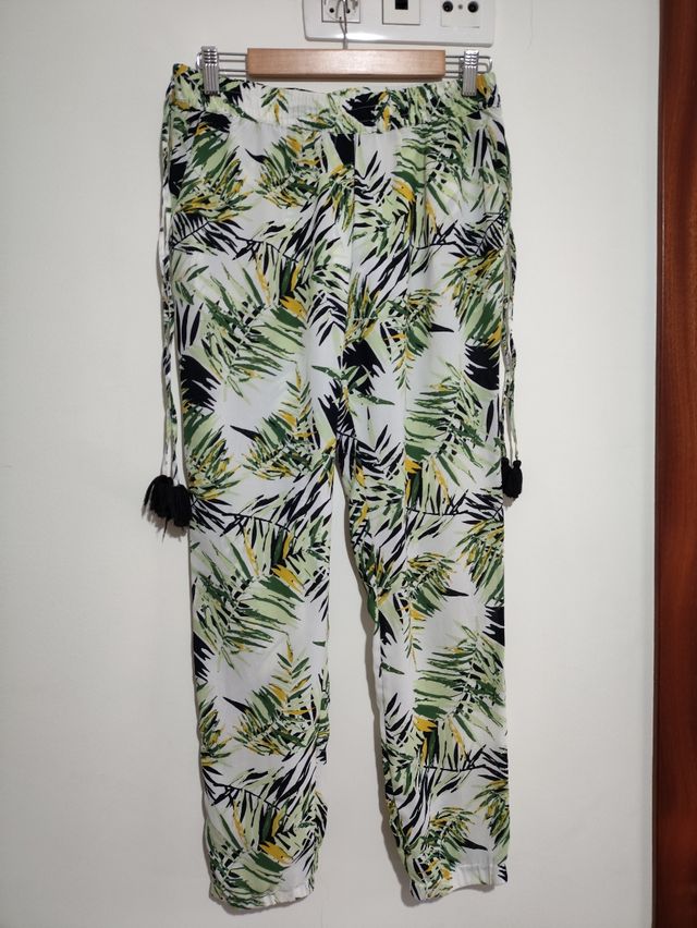Pantalón estampado hojas - Talla S