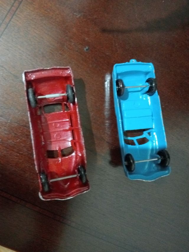 Coches clásicos vintage metal