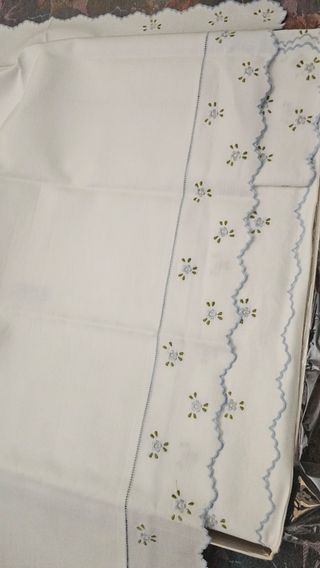 Sábanas/Lenzuola matrimoniali ricamate in m/lino