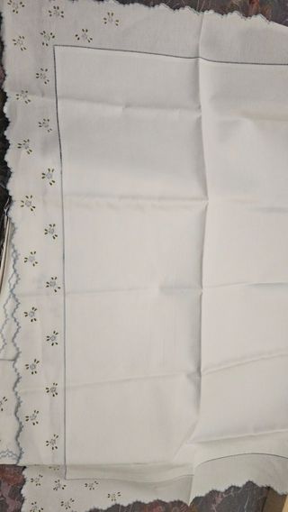 Sábanas/Lenzuola matrimoniali ricamate in m/lino