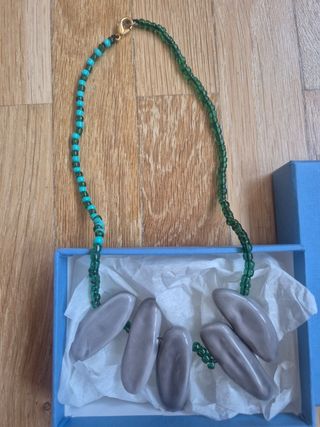 Collar Tanata - Gris y Verde