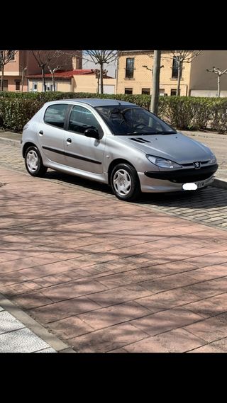 Peugeot 206 2002