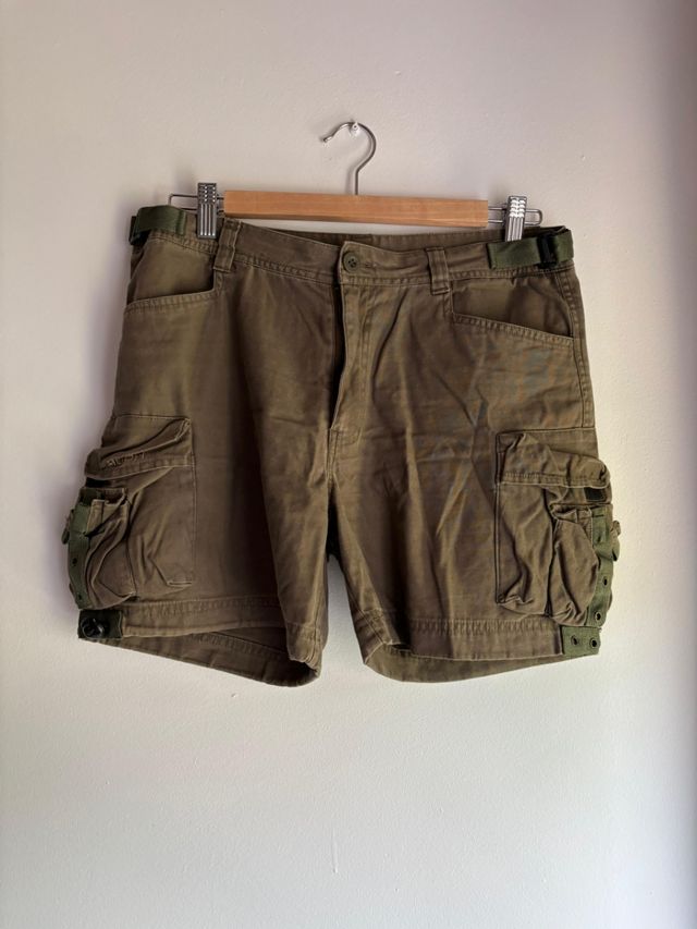 Shorts cargo verde oliva