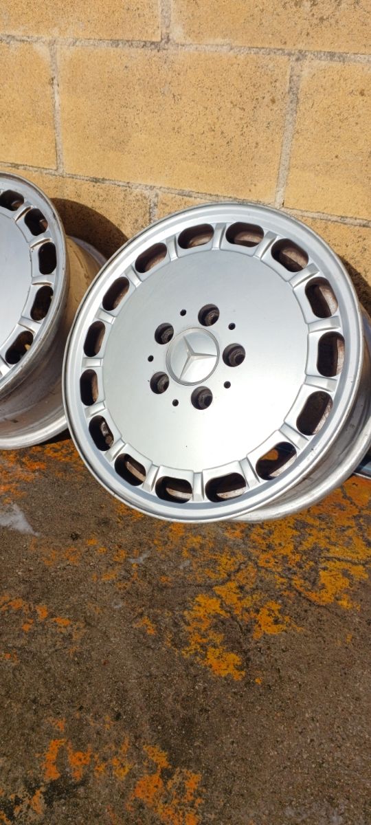 Llantas mercedes clasicas 