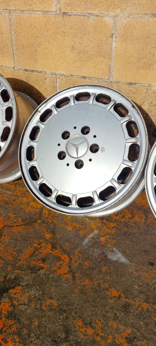 Llantas mercedes clasicas 