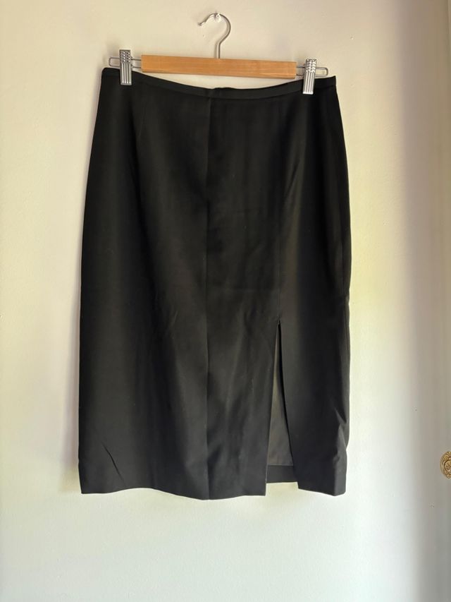 Falda midi negra Massimo Dutti